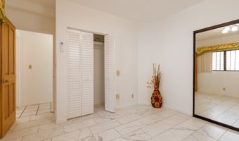 98-827 Ainanui Loop, Aiea, HI 96701