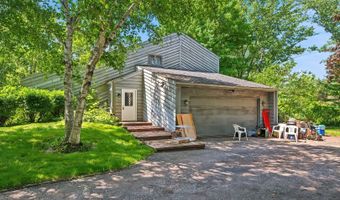27050 W Wilmot Rd, Antioch, IL 60002