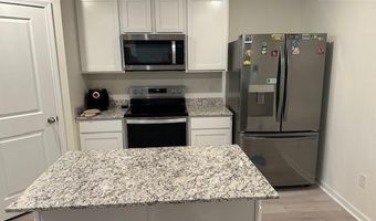 94 Carriagebrook Cir, Camden, SC 29020