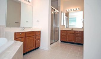 66 MINUTEMAN Cir, Allentown, NJ 08501