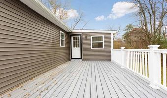 2 Holmes Rd, Coventry, RI 02816