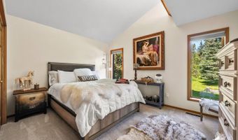 12621 Von Scheben Dr, Anchorage, AK 99516