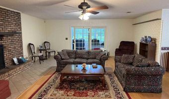 154 Perry Ln, Atmore, AL 36502