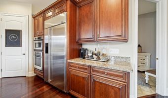 43173 TALL PINES Ct, Ashburn, VA 20147