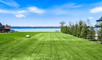 11256 SE Torch Lake Dr, Alden, MI 49612
