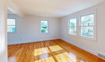 14 Grew Hill Rd 1, Boston, MA 02131