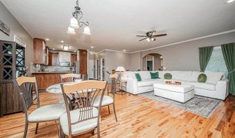 1311 Meadow Ln, Abilene, KS 67410