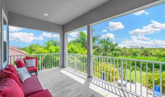 832 MANNS HARBOR Dr, Apollo Beach, FL 33572