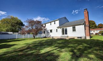 29 Pleasant Dr, Cheshire, CT 06410