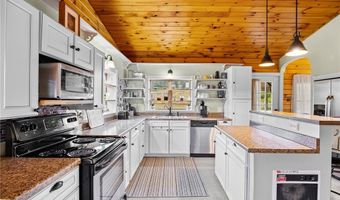 6808 Rossman Rd, Almond, NY 14804