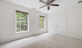 28 Armstrong Rd C15, Coventry, CT 06238