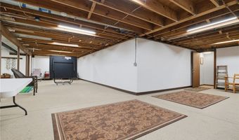 4150 Laubert Rd, Atwater, OH 44201