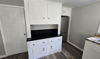 9 Morton Pl, Augusta, ME 04330