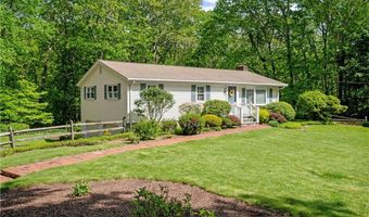 70 High Ridge Dr, Cumberland, RI 02864