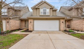 39911 Golf Ln, Antioch, IL 60002