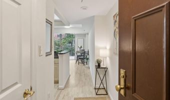 4808 MOORLAND Ln 204, Bethesda, MD 20814