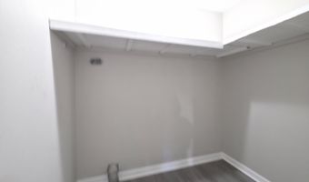1703 State St, Biloxi, MS 39531