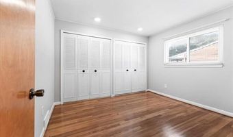 16958 Cambridge Ave, Allen Park, MI 48101