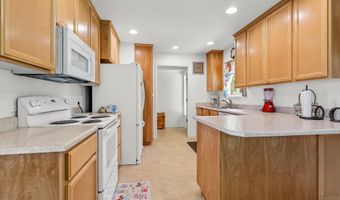 5785 Olive St, Anderson, CA 96007