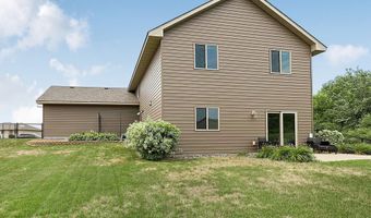 105 Estate Dr, Avon, MN 56310