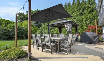 559 CABOT Dr, Hockessin, DE 19707