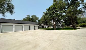 1007 W 1st St, Ankeny, IA 50023