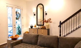 126 CAMBRIA Walk, Alexandria, VA 22304