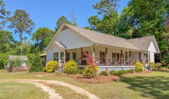 2113 Backlake Cir, Bainbridge, GA 39819