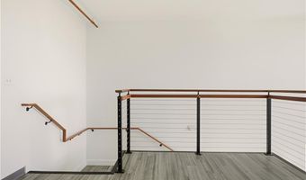 55 John Clarke Rd 3, Middletown, RI 02842