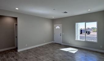 13575 S SILENT Rd, Arizona City, AZ 85123