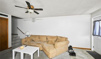88 Main Ave, Atkins, IA 52206