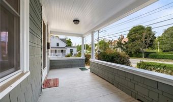 130 W Main St, North Kingstown, RI 02852