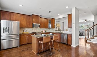 3904 Asbury Ln, Addison, TX 75001