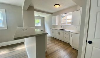 1062 Pitkin Ave, Akron, OH 44310