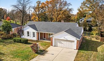 501 Nottingham Dr, Ballwin, MO 63011