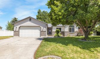 884 Pearl Dr, Blackfoot, ID 83221