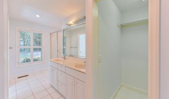 24 Presnell Cir, Beaufort, SC 29902