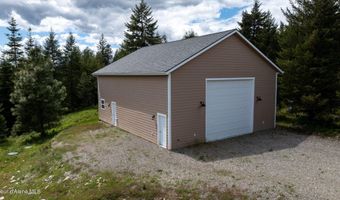 8917 E Riley Loop, Athol, ID 83801