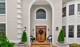 9715 SINGLETON Dr, Bethesda, MD 20817