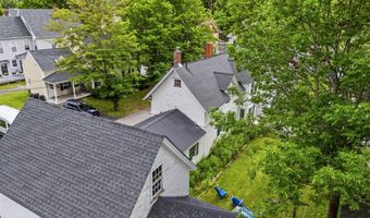 28 Chapel St, Augusta, ME 04330