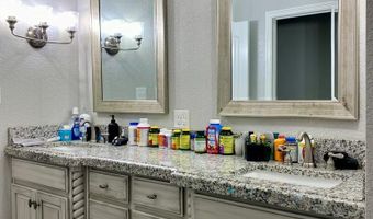 1009 NE 4th Pl, Andrews, TX 79714