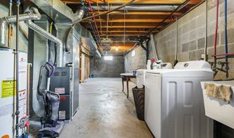 2610 Blenheim Ave, Alliance, OH 44601