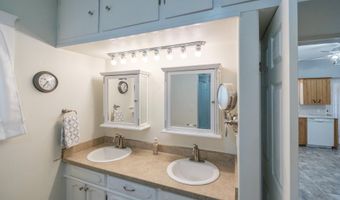 2533 W Thornton Lake Dr NW, Albany, OR 97321