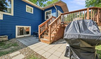 825 Valley Dr, Amherst, OH 44001