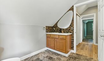 42448 N Lake Ave, Antioch, IL 60002
