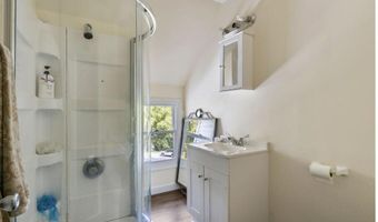 154 Madison St, Auburn, ME 04210