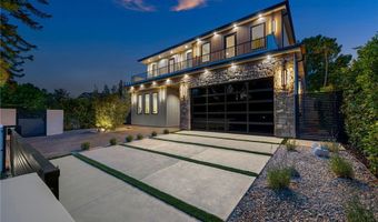16728 Morrison St, Encino, CA 91436