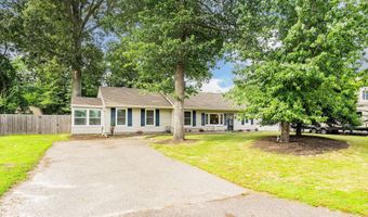 609 Main St, Bayville, NJ 08721