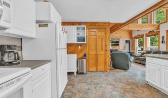 30 Beaver Bog Ln, Abbot, ME 04406