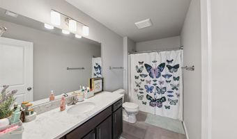 2301 NW Beechwood St, Ankeny, IA 50023